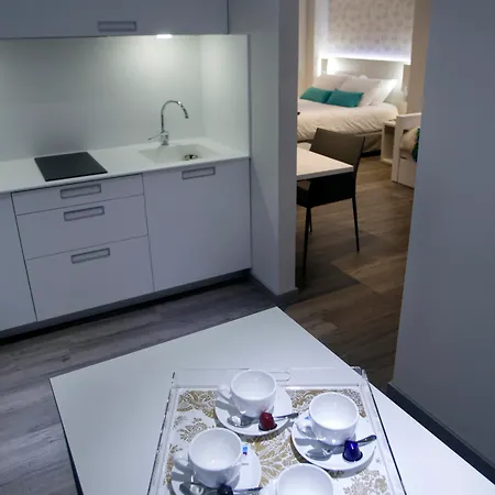 Lejlighedshotel Salamanca Suite Studios 4*