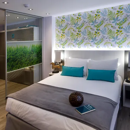 Salamanca Suite Studios 4*