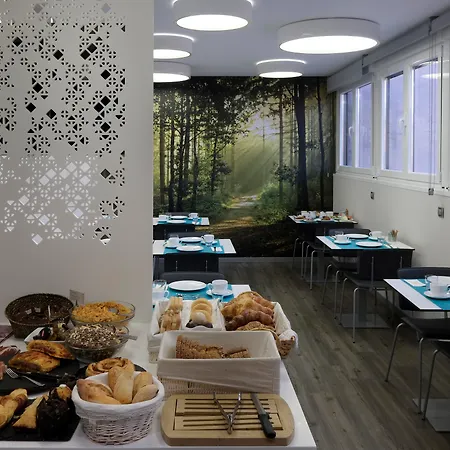 萨拉曼卡套房一室公寓 公寓式酒店 3*