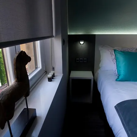 Salamanca Suite Studios 4*