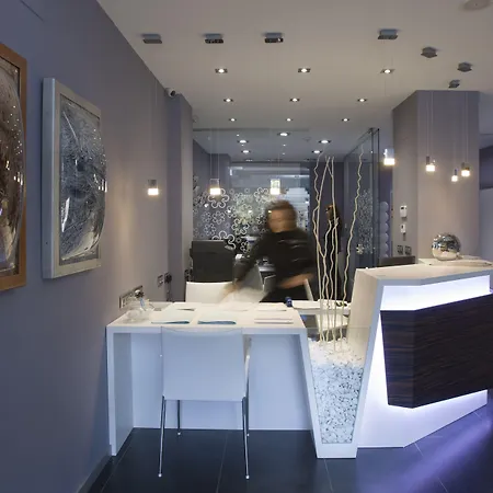 Lejlighedshotel Salamanca Suite Studios 4*