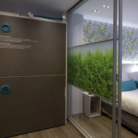 Salamanca Suite Studios 4*