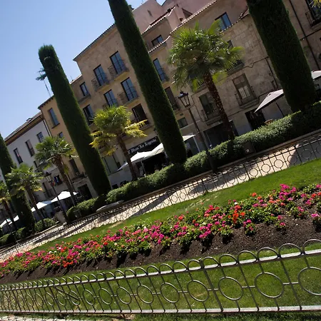 Salamanca Suite Studios Lejlighedshotel 4*