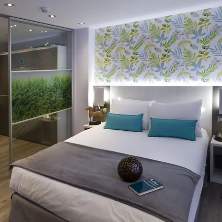 Aparthotel Salamanca Suite Studios 4*