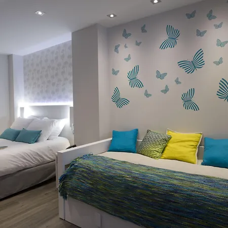 Aparthotel Salamanca Suite Studios 4*