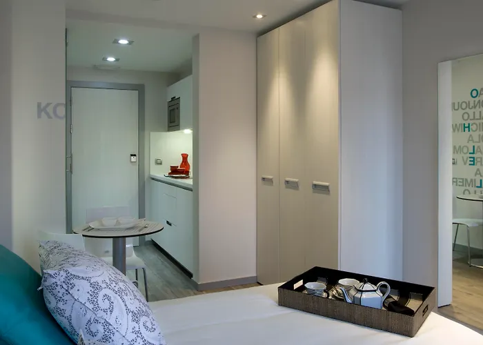 Aparthotel Salamanca Suite Studios 4*