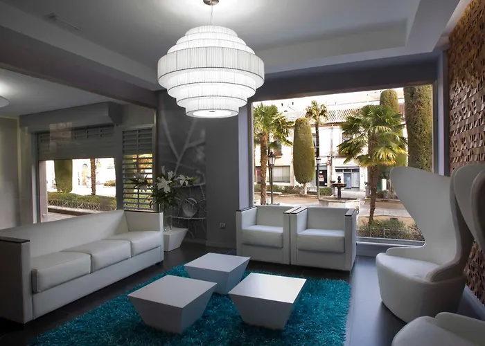 Salamanca Suite Studios 4*