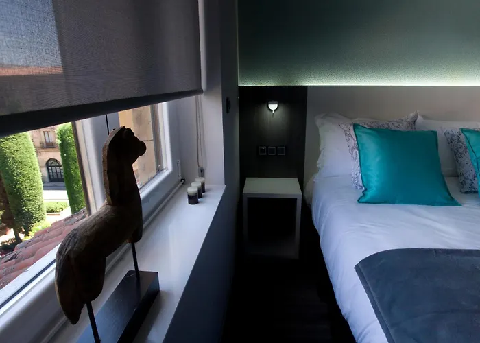 Salamanca Suite Studios 4*
