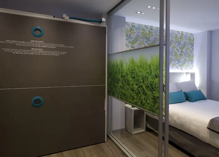 Salamanca Suite Studios 4*