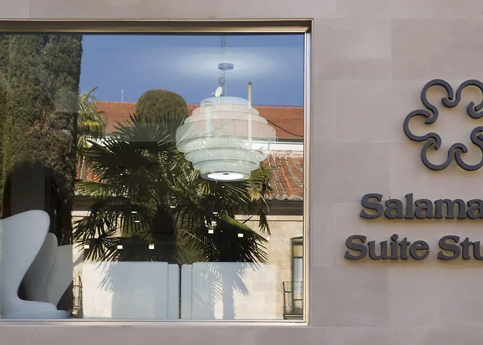 Salamanca Suite Studios 4*